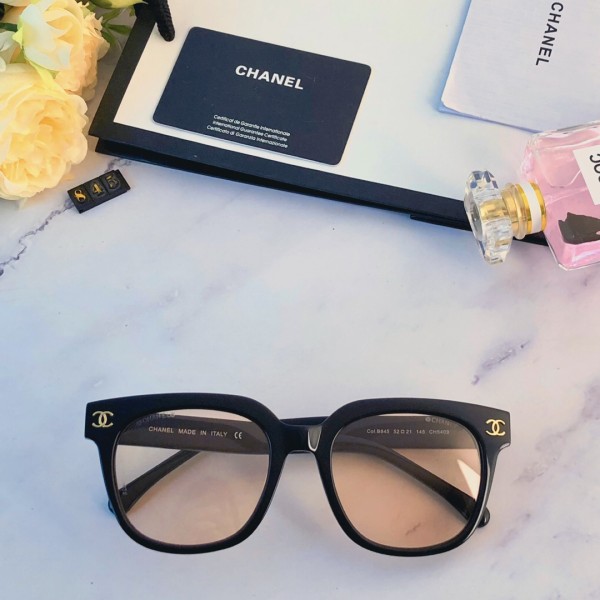 Sunglasses Chanel 5767