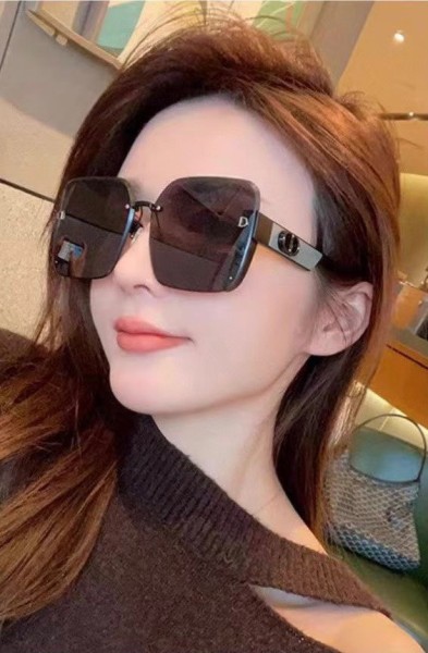sunglasses Dior 5027