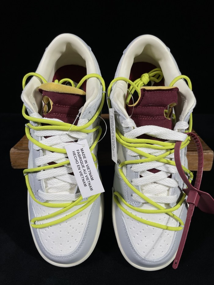 Nike Dunk Low Off-White Lot 8