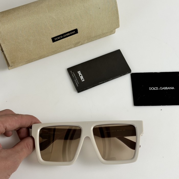 Sunglasses Dolce & Gabbana DG4901 56 15-145  150140