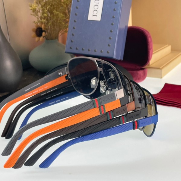 Sunglasses Gucci GG2252 size:62 13-135