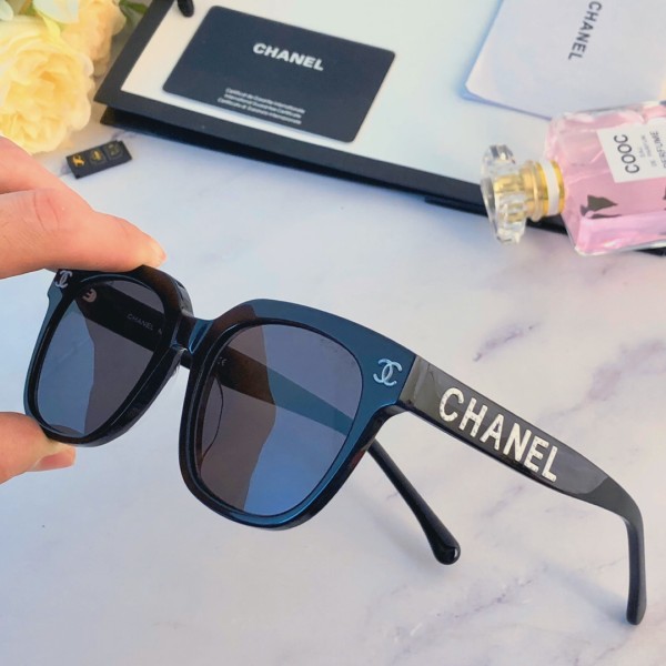 Sunglasses Chanel 5767