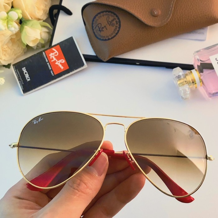 sunglasses Ray-Ban 3026