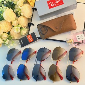 sunglasses Ray-Ban 3026