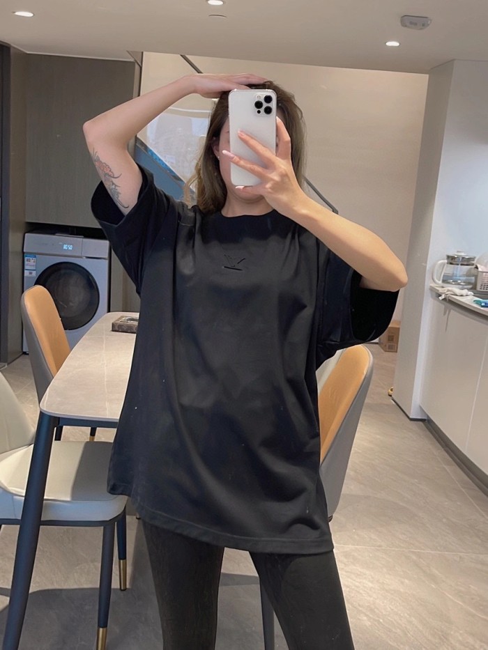 Clothes Louis Vuitton 345