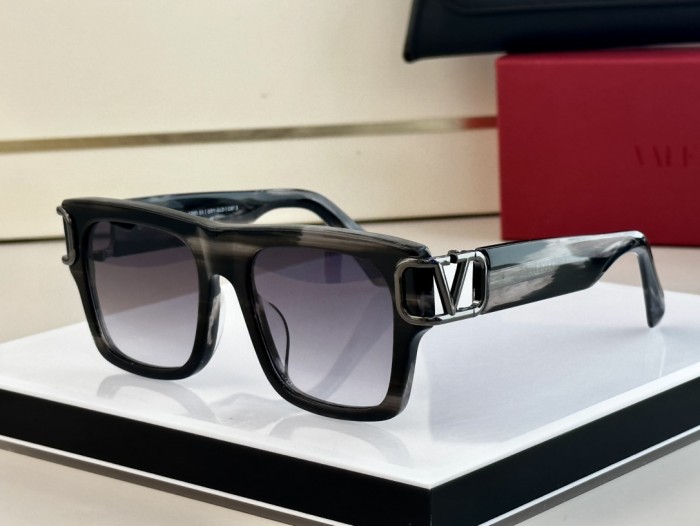 sunglasses Valentino VLS-199A  Size: 53 19-138