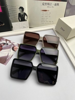 sunglasses Dior 7116