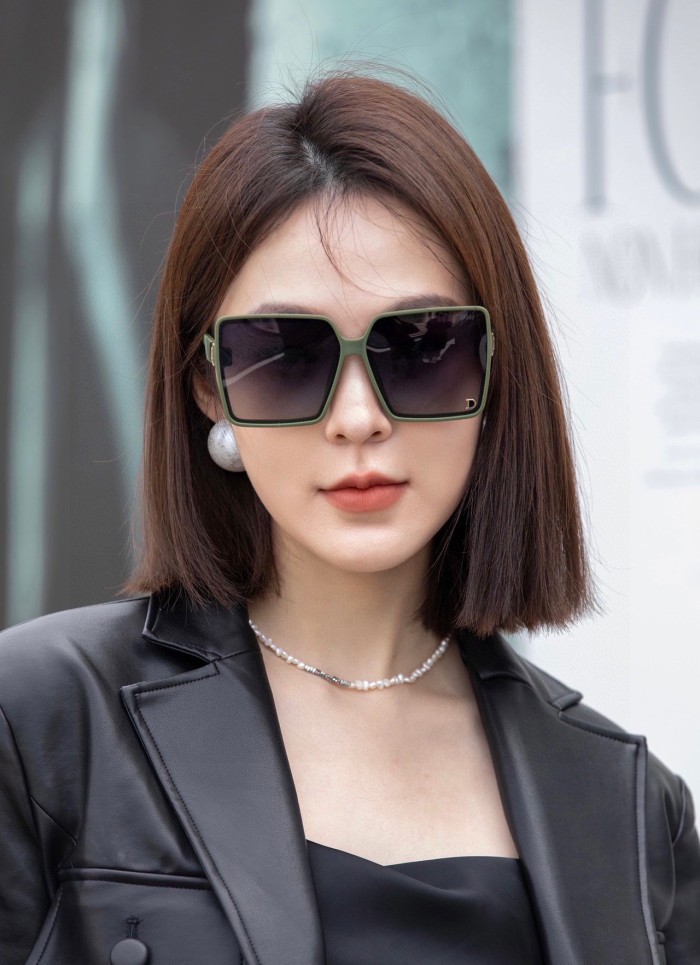 sunglasses Dior 7116