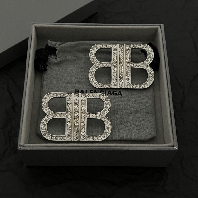 Jewelry Balenciaga 1