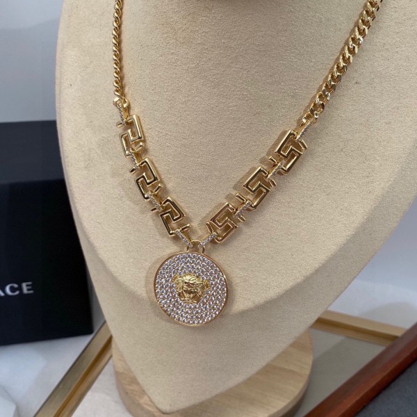 Jewelry Versace 2