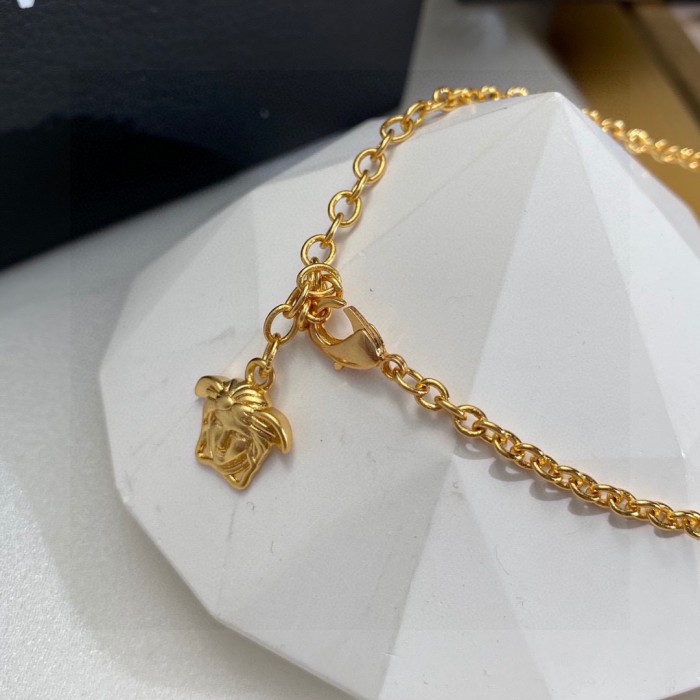 Jewelry Versace 6