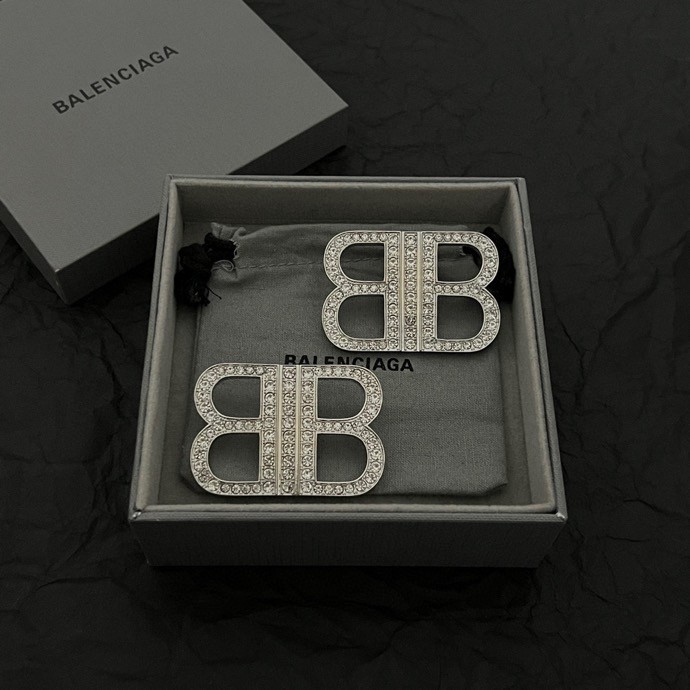 Jewelry Balenciaga 1