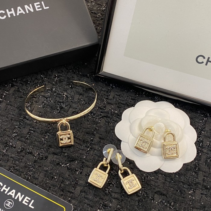 Jewelry Chanel 80