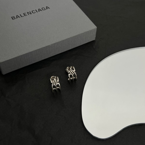 Jewelry Balenciaga 10