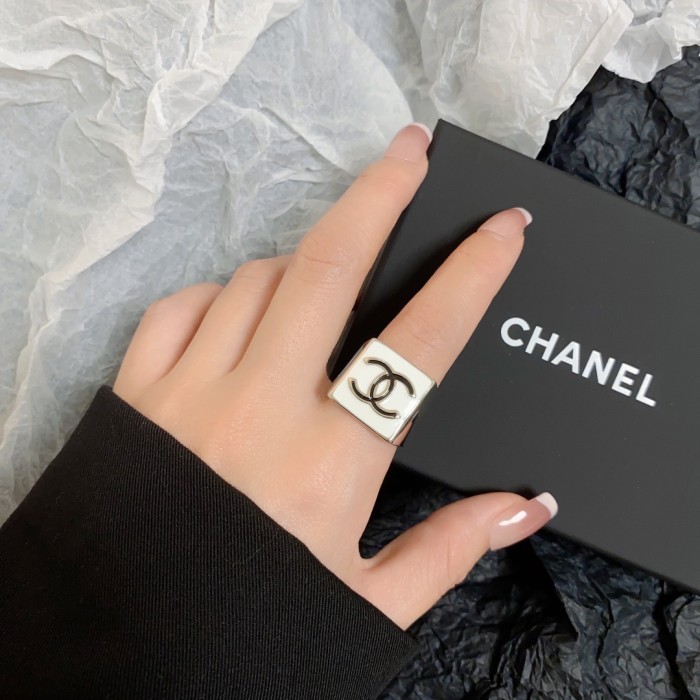 Jewelry Chanel 85