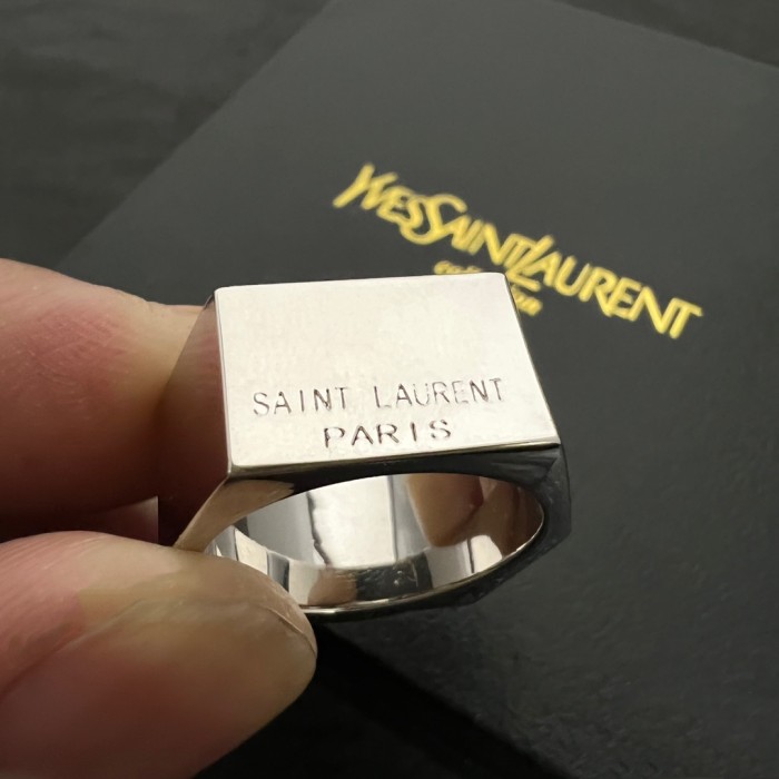 Jewelry yves saint laurent 25