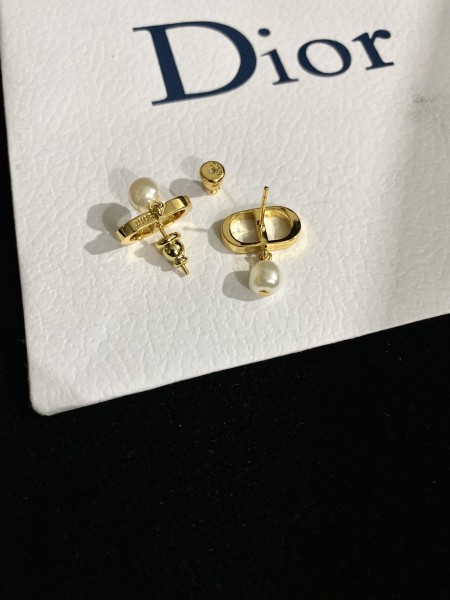 DIOR Metal Earrings Women's Gold