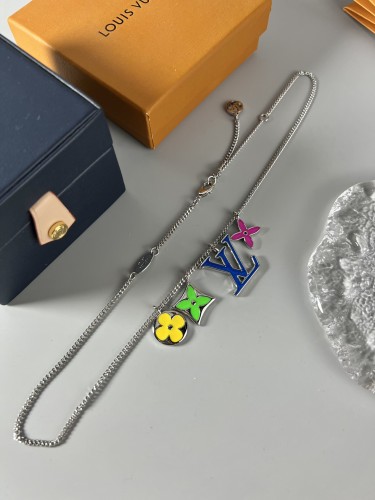 Jewelry Louis Vuitton 21