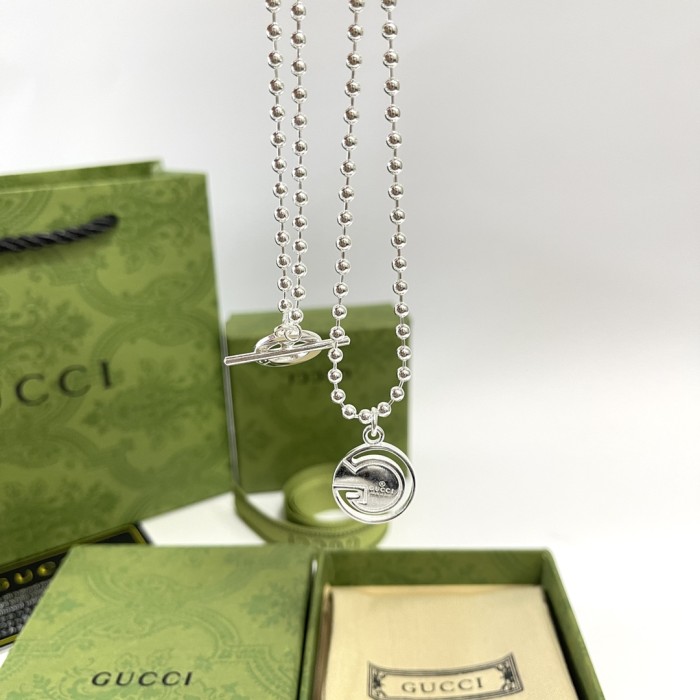 Jewelry Gucci 77