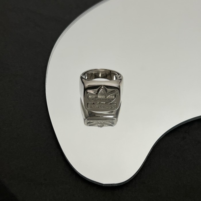 Jewelry Balenciaga 17