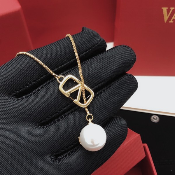 Jewelry Valentino 20