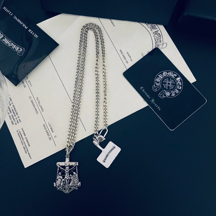 Jewelry chrome hearts 42