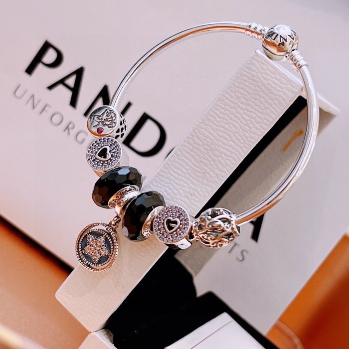 Jewelry pandora 18