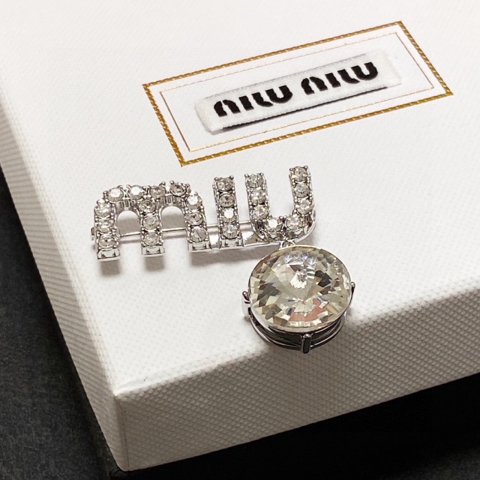 Jewelry miumiu 3