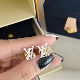 Jewelry Louis Vuitton 23