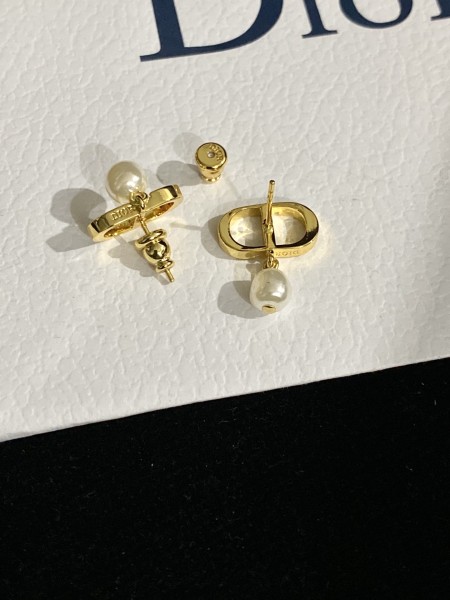 DIOR Metal Earrings Women's Gold