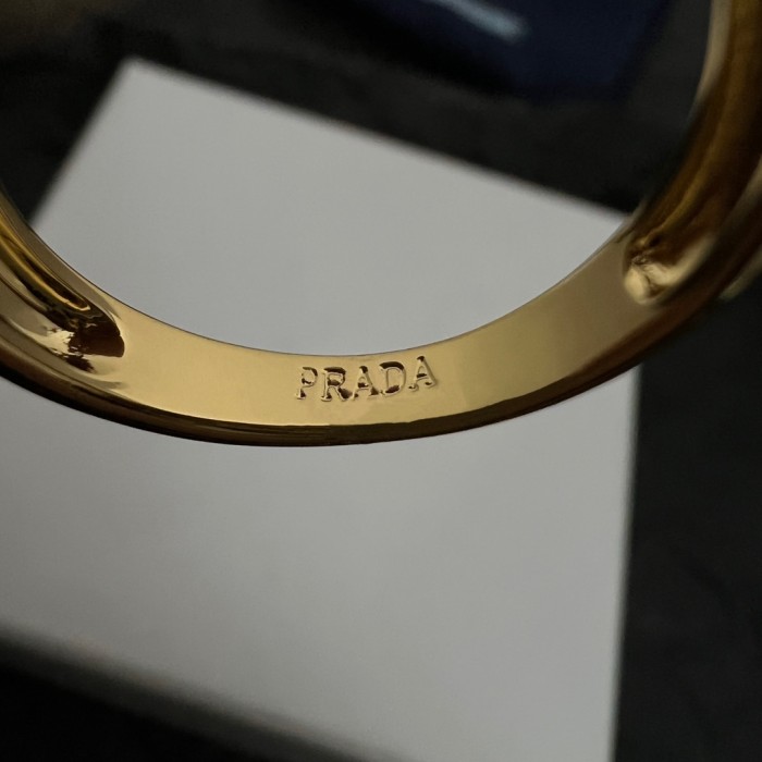 Jewelry Prada 10