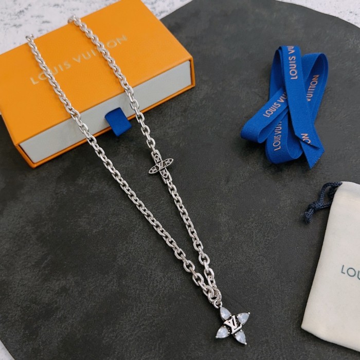 Jewelry Louis Vuitton 25