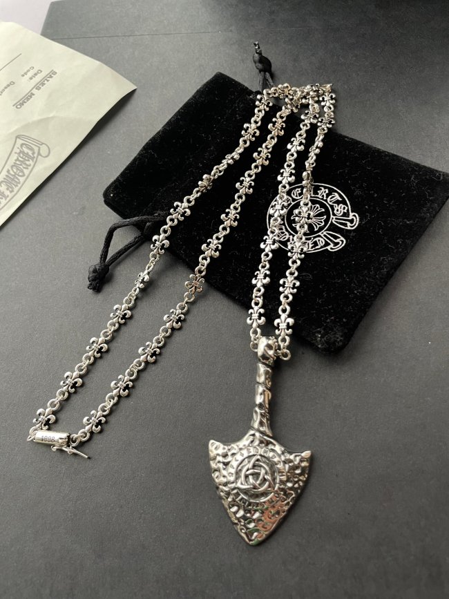 Jewelry chrome hearts 54