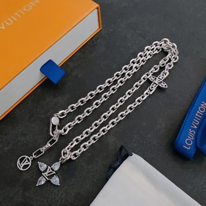 Jewelry Louis Vuitton 25