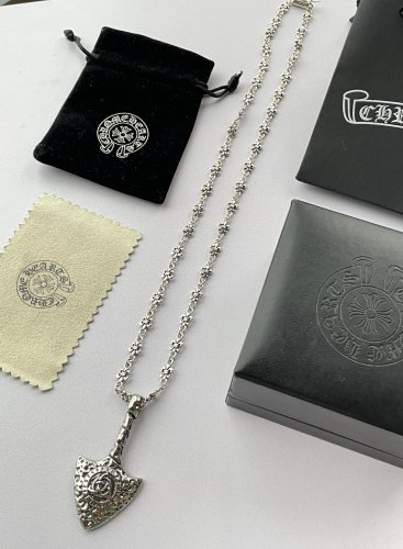 Jewelry chrome hearts 54