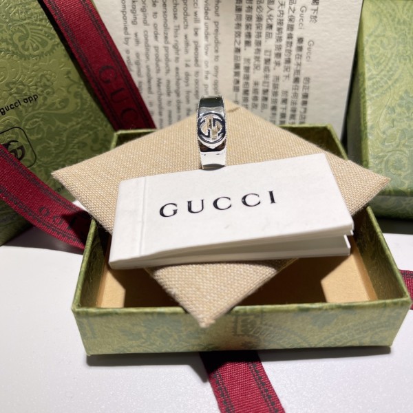 Jewelry Gucci 124