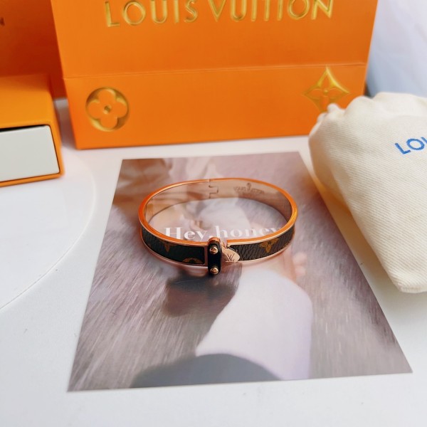 Jewelry Louis Vuitton 31