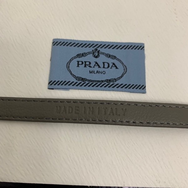 Jewelry Prada 12