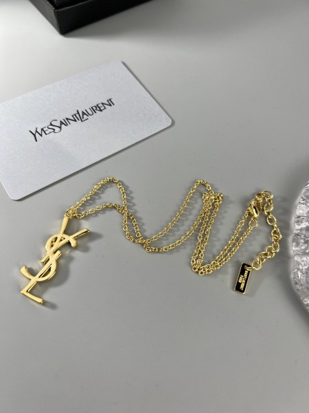 Jewelry yves saint laurent 38