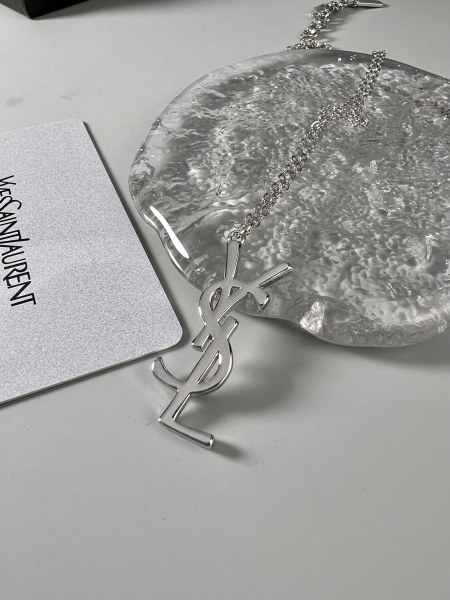 Jewelry yves saint laurent 38