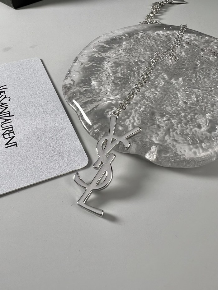 Jewelry yves saint laurent 38