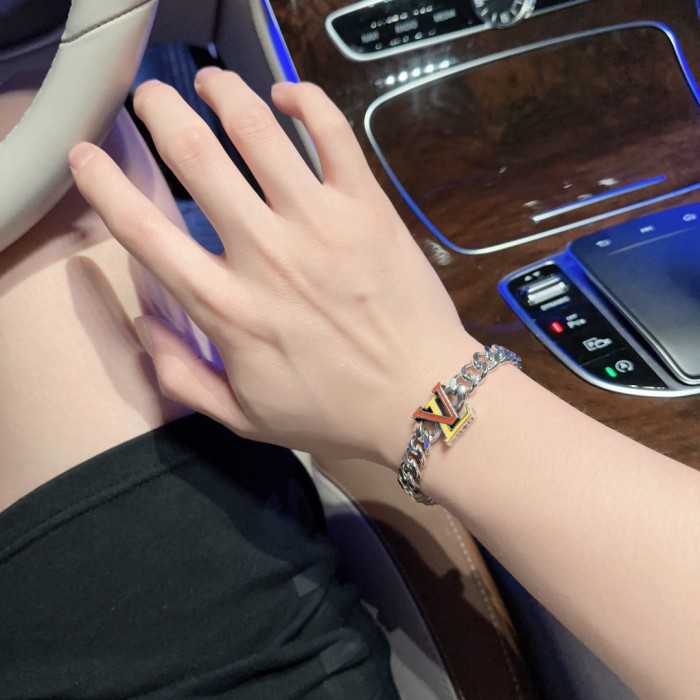 Jewelry Louis Vuitton 36