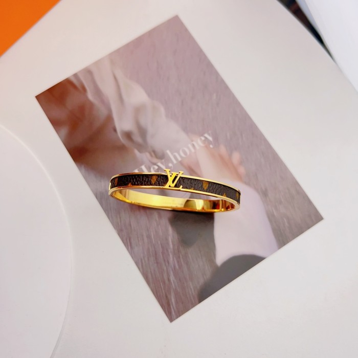 Jewelry Louis Vuitton 32