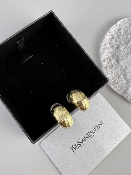 Jewelry yves saint laurent 37