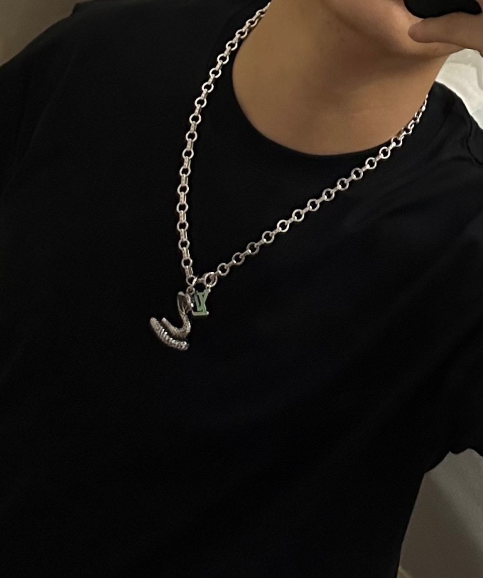 Jewelry Louis Vuitton 44