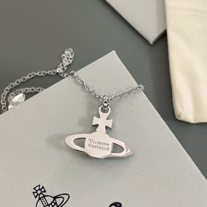 Jewelry vivienne westwood 16