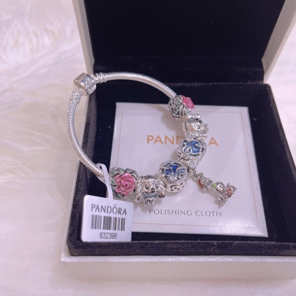 Jewelry pandora 58