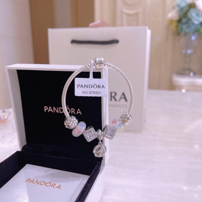 Jewelry pandora 57