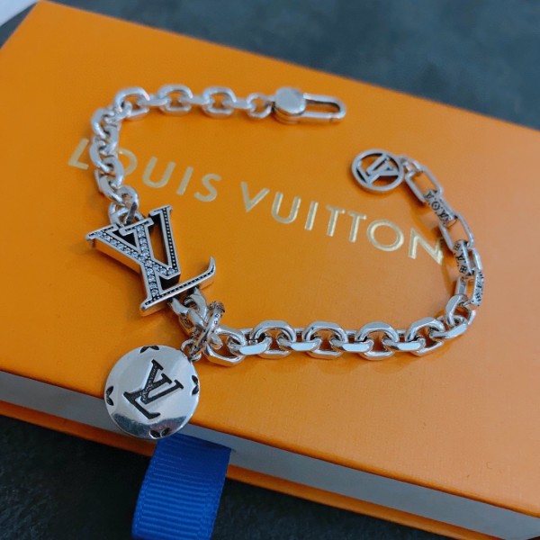 Accessories Louis Vuitton 53