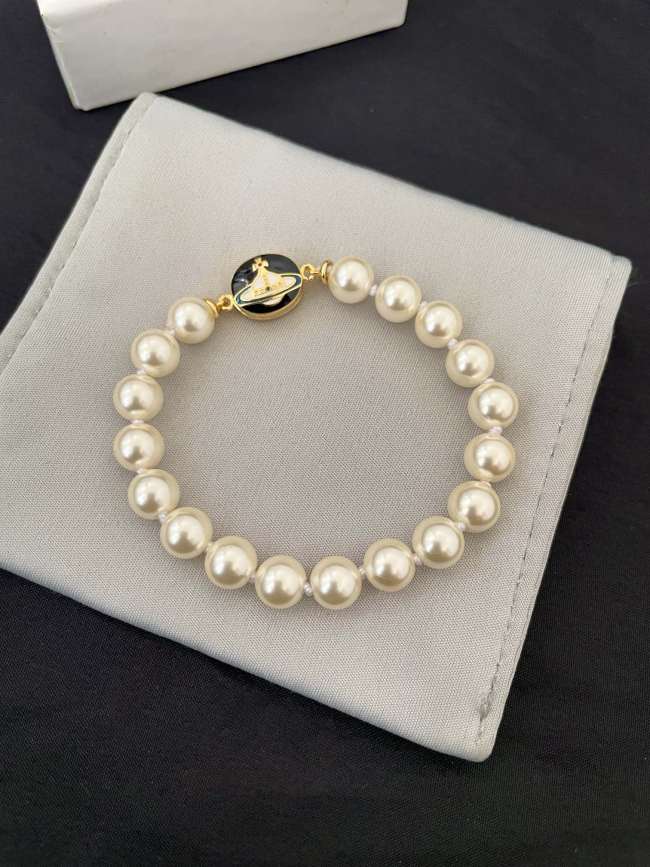 Jewelry vivienne westwood 17